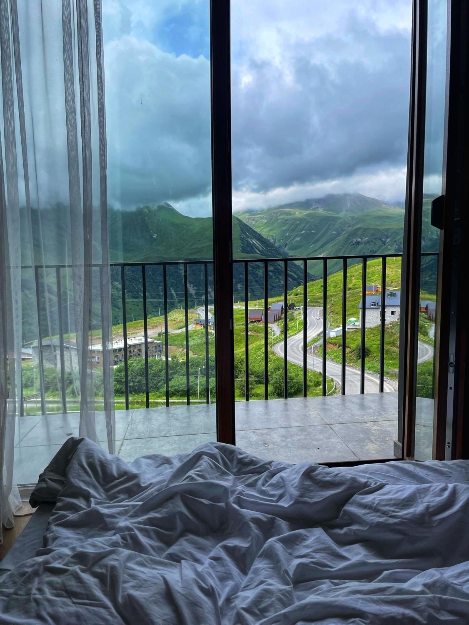 Sunny Days Gudauri Apartment Luaran gambar
